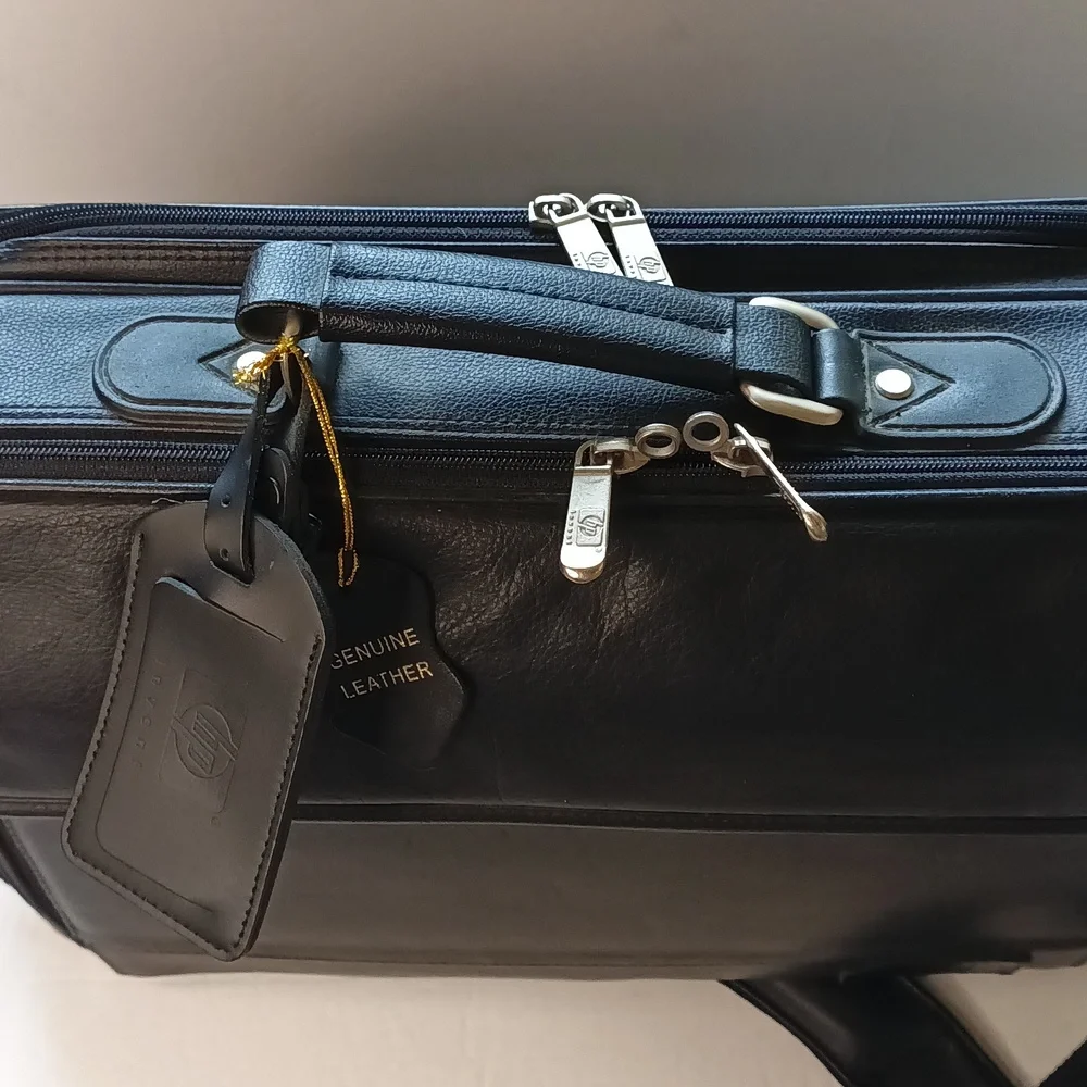 HP Invent Laptop Computer Bag Carrying Case Black Leather Shoulder Strap